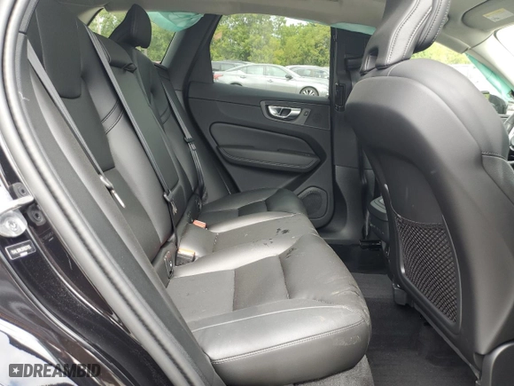 2024 Volvo XC60 Core Dark Theme with VIN YV4L12RK2R1837105, listed as a Copart auction lot 68784264 with 0 mi miles and Salvage Title. Bid and sale history available at carsss.com. Image 12.