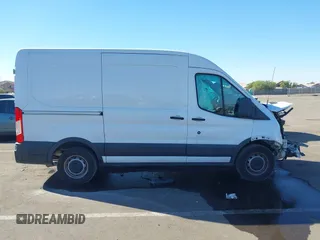 2018 Ford Transit with VIN 1FTYE1CMXJKB41091, listed as a IAAI auction lot 40874065 with 94,246 mi miles and . Bid and sale history available at DreamBid. Image 13.