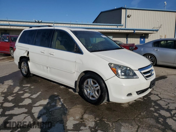 2005 Honda Odyssey EX-L with VIN 5FNRL38785B041017, listed as a Copart auction lot 52191965 with 211,949 mi miles and Salvage Title. Bid and sale history available at carsss.com. Image 4.