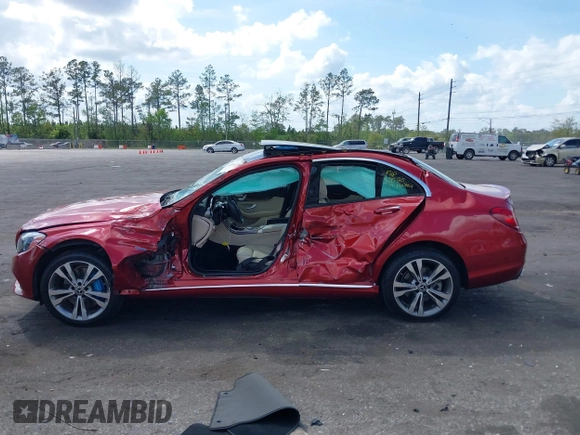 2017 Mercedes-Benz C 350e with VIN 55SWF4HB7HU226179, listed as a IAAI auction lot 41910998 with 95,351 mi miles and . Bid and sale history available at DreamBid. Image 13.