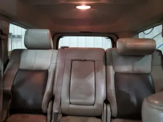 2007 Jeep Commander Limited z VIN 1J8HG58247C657760, wystawiony jako Copart lot #53749325 z przebiegiem 210 610 mil mil oraz Czysty tytuł • Clean title. Historia ofert i sprzedaży dostępna na DreamBid. Obrazek 10.