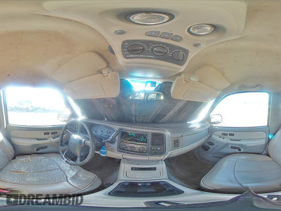 2000 Chevrolet Suburban LT with VIN 3GNEC16T0YG143890, listed as a Copart auction lot 72273534 with 242,305 mi miles and Salvage Title. Bid and sale history available at carsss.com. Image 14.