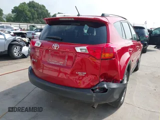 2015 Toyota RAV4 Limited с VIN 2T3DFREV4FW232260, выставлен на аукционе IAAI как лот 42300931 с пробегом 122 530 миль миль и . История ставок и продаж доступна на DreamBid. Изображение 17.
