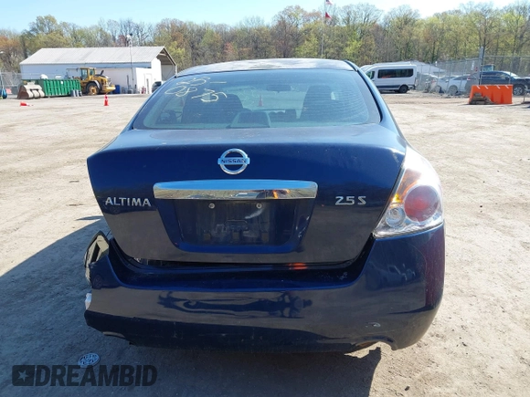 2011 Nissan Altima 2.5 S with VIN 1N4AL2AP4BN449311, listed as a IAAI auction lot 41996031 with 220,332 mi miles. Bid and sale history available at carsss.com. Image 16.