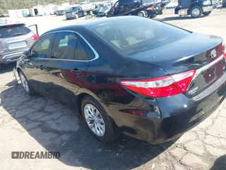 2015 Toyota Camry XLE with VIN 4T4BF1FK4FR499359, listed as a IAAI auction lot 41893619 with 1 mi miles. Bid and sale history available at carsss.com. Image 3.