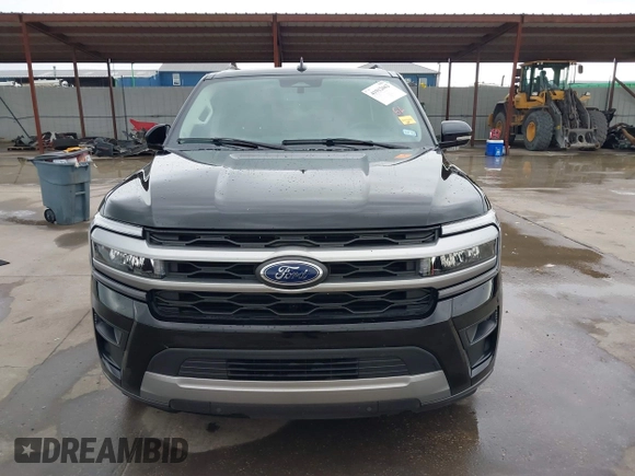 2022 Ford Expedition XLT with VIN 1FMJU1HT1NEA49551, listed as a IAAI auction lot 41912662 with 36,988 mi miles. Bid and sale history available at carsss.com. Image 12.