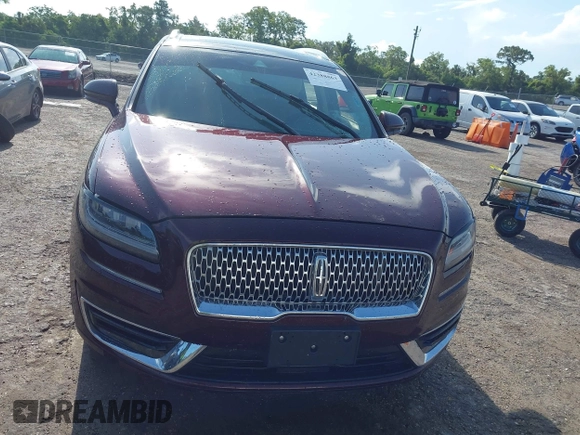 2020 Lincoln Nautilus Reserve with VIN 2LMPJ6K94LBL29717, listed as a IAAI auction lot 42388863 with Not provided miles and . Bid and sale history available at DreamBid. Image 11.