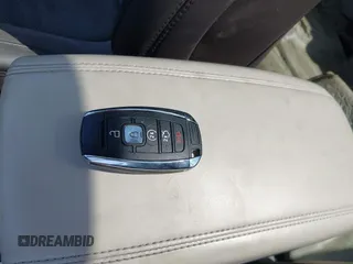 2017 Lincoln MKC Select with VIN 5LMCJ2D9XHUL46424, listed as a IAAI auction lot 42363939 with Not provided miles and . Bid and sale history available at DreamBid. Image 11.