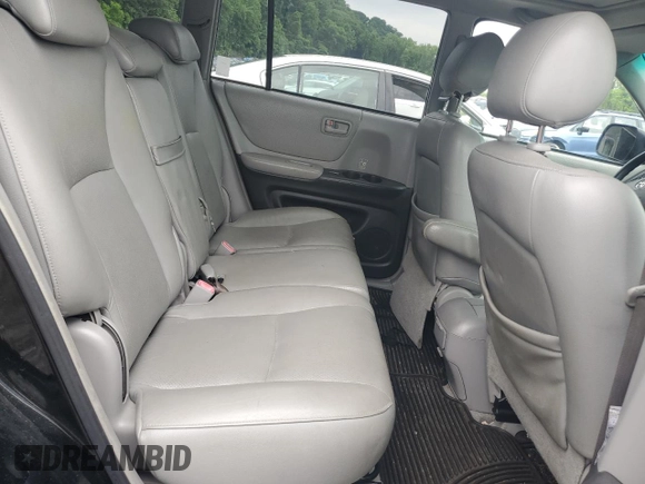 2005 Toyota Highlander z VIN JTEEP21A850090649, wystawiony jako Copart lot #61280015 z przebiegiem 220 506 mil mil oraz Czysty tytuł • Clean title. Historia ofert i sprzedaży dostępna na DreamBid. Obrazek 11.