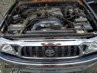 2001 Toyota Tacoma PreRunner with VIN 5TEGN92N31Z792126, listed as a Copart auction lot 55792765 with 215,140 mi miles and Clean Title. Bid and sale history available at DreamBid. Image 11.