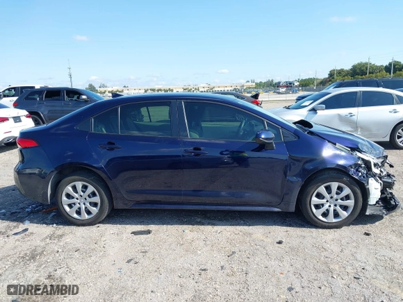 2024 Toyota Corolla Hybrid LE with VIN JTDBCMFE4RJ021466, listed as a IAAI auction lot 41976149 with 21,965 mi miles. Bid and sale history available at carsss.com. Image 13.