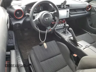 2023 Toyota 86 with VIN JF1ZNBB13P9762566, listed as a Copart auction lot 60736085 with 13,589 mi miles and Salvage title. Bid and sale history available at DreamBid. Image 8.