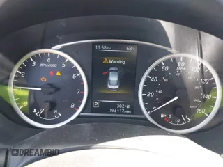 2017 Nissan Sentra SV with VIN 3N1AB7APXHY365745, listed as a IAAI auction lot 42180756 with 193,117 mi miles and . Bid and sale history available at DreamBid. Image 7.
