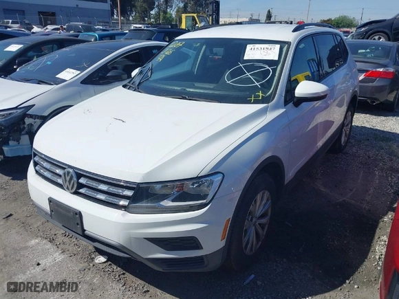 2019 Volkswagen Tiguan S with VIN 3VV1B7AX2KM011599, listed as a IAAI auction lot 41531947 with 45,923 mi miles. Bid and sale history available at carsss.com. Image 2.
