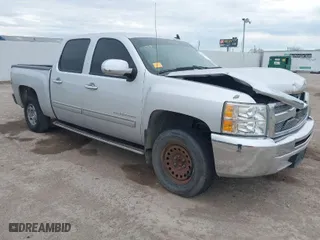 2012 Chevrolet Silverado 1500 LT with VIN 3GCPCSEA3CG263702, listed as a IAAI auction lot 41337363 with 192,759 mi miles. Bid and sale history available at carsss.com. Image 1.