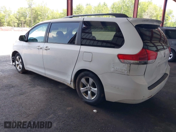 2011 Toyota Sienna LE AAS с VIN 5TDKK3DC8BS007447, выставлен на аукционе IAAI как лот 42578515 с пробегом Не указан миль и . История ставок и продаж доступна на DreamBid. Изображение 3.