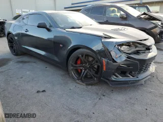 2019 Chevrolet Camaro 1SS with VIN 1G1FE1R71K0118832, listed as a Copart auction lot 43937965 with 63,279 mi miles and Salvage Title. Bid and sale history available at carsss.com. Image 4.