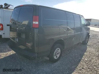 2003 GMC Savana Cargo Van with VIN 1GTHG35U231207418, listed as a Copart auction lot 83689644 with 87,250 mi miles and Salvage Title. Bid and sale history available at carsss.com. Image 3.