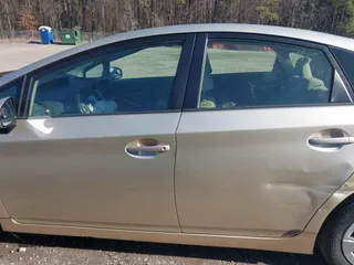 2011 Toyota Prius I with VIN JTDKN3DU1B0257714, listed as a IAAI auction lot 41520228 with 212,646 mi miles. Bid and sale history available at carsss.com. Image 15.