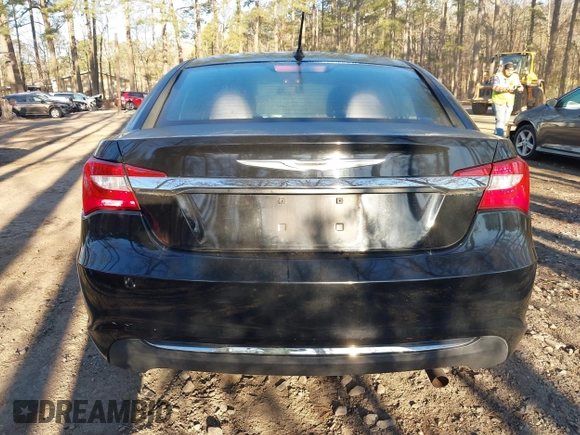 2013 Chrysler 200 LX with VIN 1C3CCBAB9DN762448, listed as a IAAI auction lot 41889859 with 130,375 mi miles. Bid and sale history available at carsss.com. Image 16.