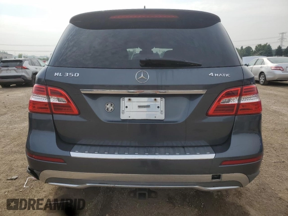 2014 Mercedes-Benz M 350 with VIN 4JGDA5HB9EA273288, listed as a Copart auction lot 59488055 with 105,471 mi miles and Salvage title. Bid and sale history available at DreamBid. Image 6.
