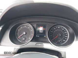2020 Volkswagen Atlas SE with VIN 1V21E2CA4LC210687, listed as a IAAI auction lot 42382775 with 62,199 mi miles and . Bid and sale history available at DreamBid. Image 7.