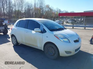 2010 Toyota Yaris with VIN JTDKT4K39A5289561, listed as a IAAI auction lot 41860064 with 176,642 mi miles. Bid and sale history available at carsss.com. Image 1.