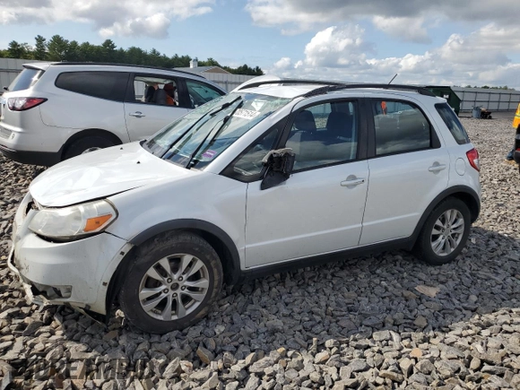 2013 Suzuki SX4 Crossover with VIN JS2YB5A31D6101673, listed as a Copart auction lot 70571514 with 137,306 mi miles and Salvage Title. Bid and sale history available at carsss.com. Image 1.