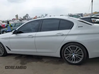 2018 BMW 5 Series 530e with VIN WBAJA9C5XJB033667, listed as a IAAI auction lot 42107936 with 55,753 mi miles and . Bid and sale history available at DreamBid. Image 15.