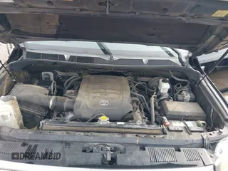 2017 Toyota Tundra 2WD Limited with VIN 5TFFW5F1XHX221047, listed as a IAAI auction lot 41568010 with 169,097 mi miles. Bid and sale history available at carsss.com. Image 10.
