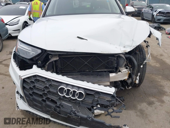 2021 Audi Q5 Premium Plus z VIN WA1E2AFY5M2071265, wystawiony jako IAAI lot #42348388 z przebiegiem 25 924 mil mil oraz . Historia ofert i sprzedaży dostępna na DreamBid. Obrazek 6.