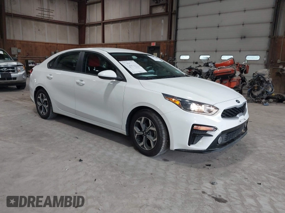 2020 Kia Forte LXS z VIN 3KPF24AD0LE255174, wystawiony jako IAAI lot #42273738 z przebiegiem 72 237 mil mil oraz . Historia ofert i sprzedaży dostępna na DreamBid. Obrazek 1.