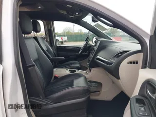 2017 Dodge Grand Caravan SXT with VIN 2C4RDGCG4HR662744, listed as a IAAI auction lot 41910753 with 73,060 mi miles and . Bid and sale history available at DreamBid. Image 5.