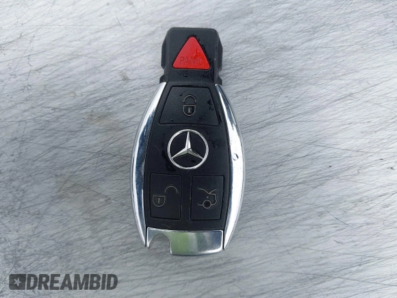 2017 Mercedes-Benz GLC with VIN WDC0G4JB6HV006073, listed as a IAAI auction lot 41512507 with 84,215 mi miles. Bid and sale history available at carsss.com. Image 11.