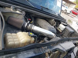 2003 Hummer H2 z VIN 5GRGN23UX3H112173, wystawiony jako IAAI lot #41093359 z przebiegiem Nie podano mil oraz . Historia ofert i sprzedaży dostępna na DreamBid. Obrazek 10.