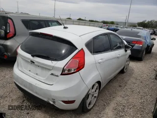 2014 Ford Fiesta S z VIN 3FADP4TJ4EM212337, wystawiony jako Copart lot #47325725 z przebiegiem 77 931 mil mil oraz Szkoda całkowita • Salvage title. Historia ofert i sprzedaży dostępna na DreamBid. Obrazek 3.