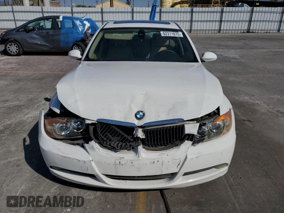 2007 BMW 3 Series 328i with VIN WBAVC53527FZ74813, listed as a Copart auction lot 62311675 with 159,332 mi miles and Salvage title. Bid and sale history available at DreamBid. Image 5.