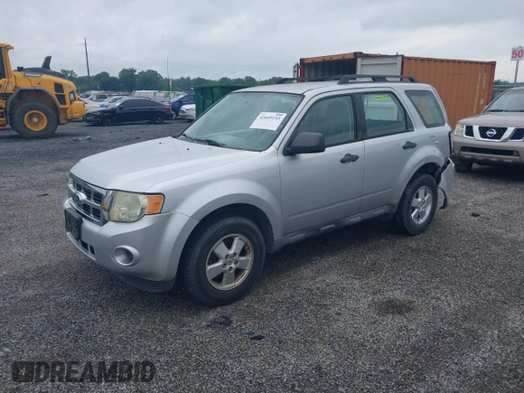 2011 Ford Escape XLS с VIN 1FMCU0C73BKB19965, выставлен на аукционе IAAI как лот 42669153 с пробегом 183 982 миль миль и . История ставок и продаж доступна на DreamBid. Изображение 2.