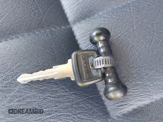 1993 Volvo 240 с VIN YV1AW8803P1949546, выставлен на аукционе IAAI как лот 42411136 с пробегом 225 859 миль миль и . История ставок и продаж доступна на DreamBid. Изображение 11.