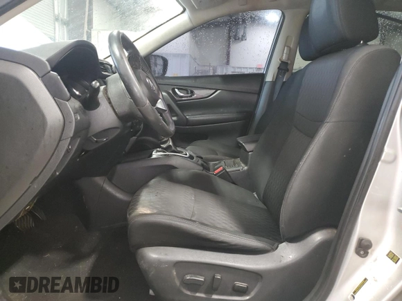 2018 Nissan Rogue SV z VIN KNMAT2MV5JP594400, wystawiony jako Copart lot #51327315 z przebiegiem 124 296 mil mil oraz Czysty tytuł • Clean title. Historia ofert i sprzedaży dostępna na DreamBid. Obrazek 7.