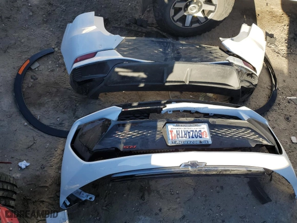 2024 Chevrolet Equinox EV RS with VIN 3GN7DRRR6RS281579, listed as a Copart auction lot 84965704 with 3,738 mi miles and Salvage Title. Bid and sale history available at carsss.com. Image 15.