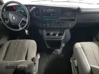 2017 GMC Savana Cargo Van with VIN 1GTW7AFF6H1180162, listed as a Copart auction lot 50940005 with 188,413 mi miles and Clean Title. Bid and sale history available at carsss.com. Image 8.