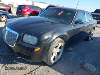2006 Chrysler 300 with VIN 2C3LA43R96H121503, listed as a IAAI auction lot 41508552 with 296,393 mi miles. Bid and sale history available at carsss.com. Image 2.