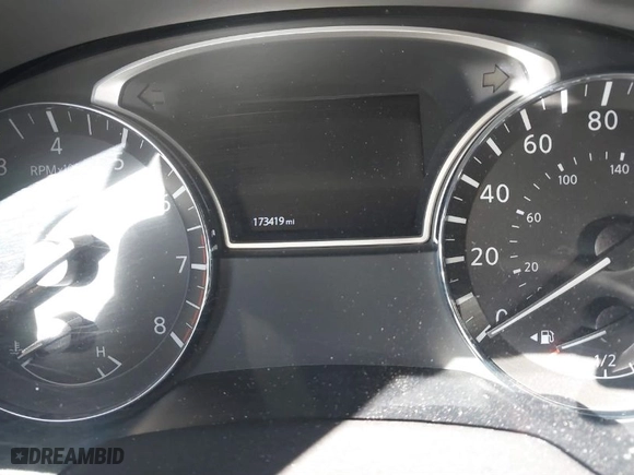 2018 Nissan Pathfinder SV with VIN 5N1DR2MM0JC606426, listed as a IAAI auction lot 41377783 with 173,419 mi miles. Bid and sale history available at carsss.com. Image 7.