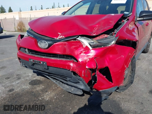 2017 Toyota RAV4 LE z VIN 2T3ZFREV2HW317056, wystawiony jako IAAI lot #41692139 z przebiegiem 66 102 mil mil oraz . Historia ofert i sprzedaży dostępna na DreamBid. Obrazek 6.