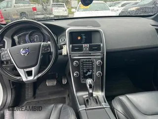 2017 Volvo XC60 R-Design with VIN YV449MRS8H2035952, listed as a Copart auction lot 56962295 with 81,347 mi miles and Clean title. Bid and sale history available at DreamBid. Image 9.