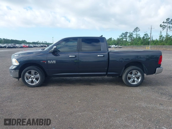 2015 Ram 1500 Big Horn z VIN 1C6RR7TM8FS711048, wystawiony jako IAAI lot #41760186 z przebiegiem Nie podano mil oraz . Historia ofert i sprzedaży dostępna na DreamBid. Obrazek 14.
