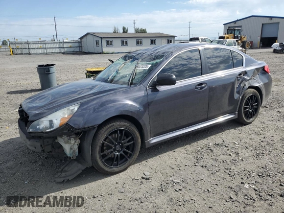 2013 Subaru Legacy 2.5i z VIN 4S3BMAA61D1006847, wystawiony jako Copart lot #58623325 z przebiegiem 141 743 mil mil oraz Szkoda całkowita • Salvage title. Historia ofert i sprzedaży dostępna na DreamBid. Obrazek 1.