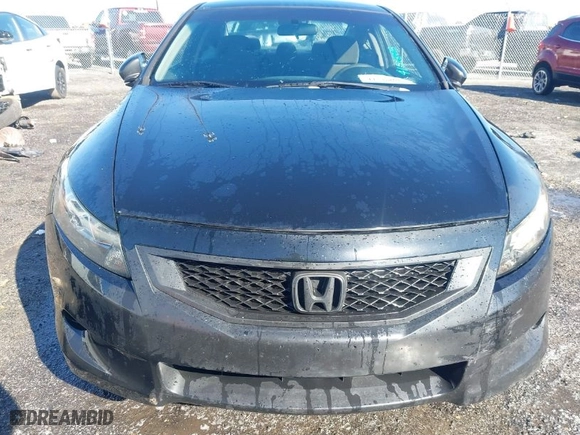 2008 Honda Accord Cpe LX-S with VIN 1HGCS123X8A025211, listed as a IAAI auction lot 41588083 with 245,950 mi miles. Bid and sale history available at carsss.com. Image 6.