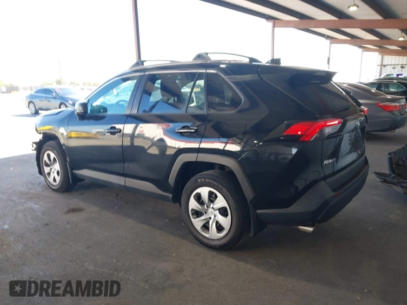 2021 Toyota RAV4 LE with VIN 2T3F1RFV1MC195589, listed as a IAAI auction lot 42509900 with 61,671 mi miles and . Bid and sale history available at DreamBid. Image 3.